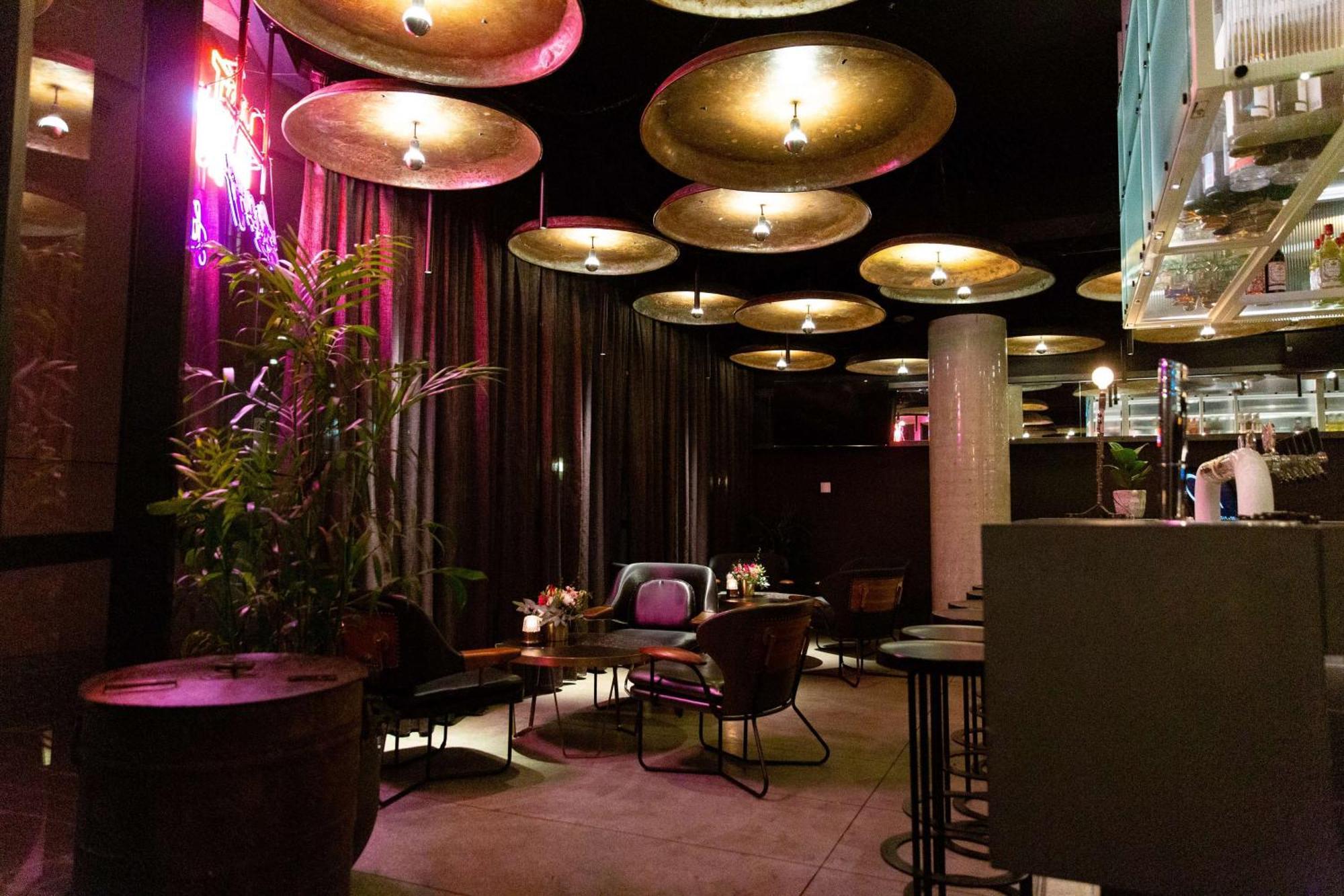 QT Melbourne Hotel Buitenkant foto The Standard East Village